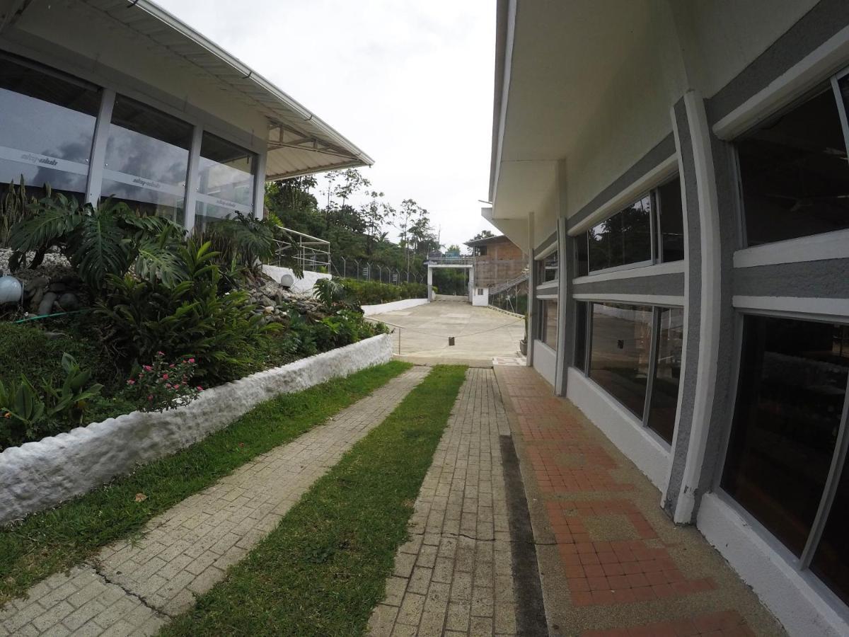 Sky Club Eco Hotel Belen de Umbria ภายนอก รูปภาพ