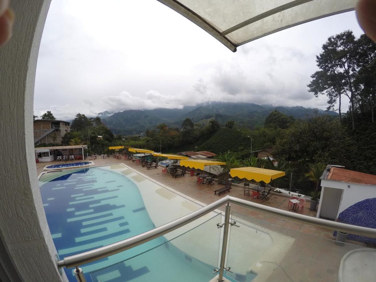 Sky Club Eco Hotel Belen de Umbria ภายนอก รูปภาพ